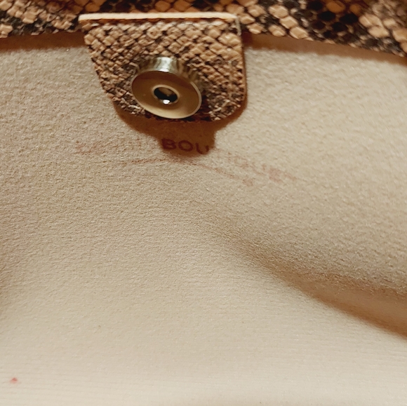 FAUX SNAKESKIN HAND BAG NWOT! - Picture 5 of 5